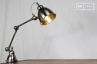 Lámpara de arquitecto orientable