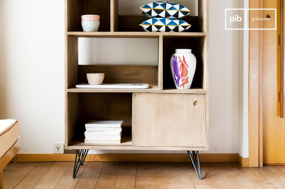 Este mueble se distingue por su diseño simple que se puede adaptar fácilmente a cualquier tipo de