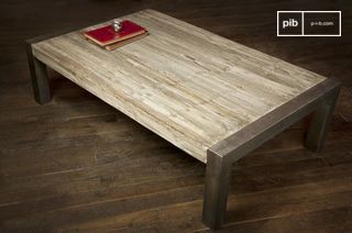 Mesa de centro con teca reciclada