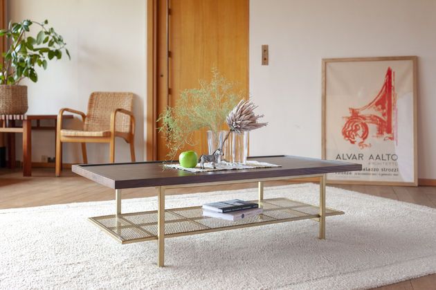 Mesa de centro de nogal Neutra