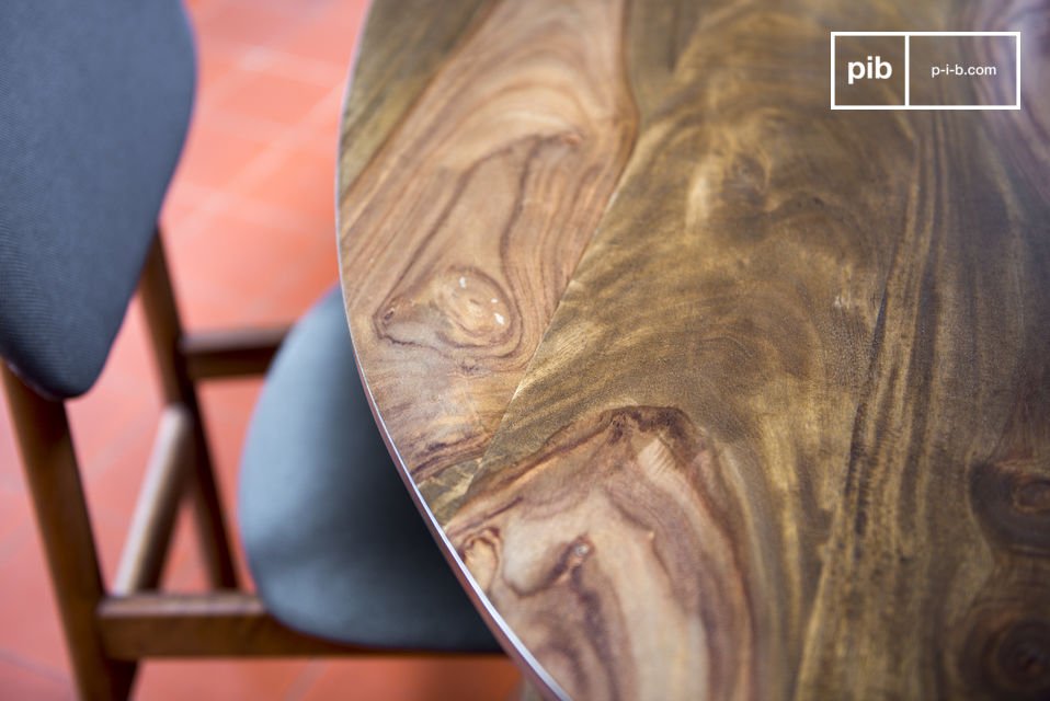 Las marcas naturales de la madera ofrecen un resultado sublime.    .