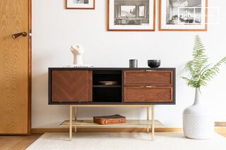 Mueble recibidor Neutra de madera oscura