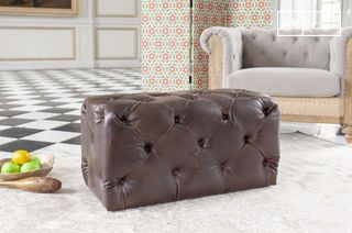 Puf de cuero Dark Chesterfield