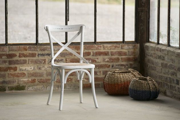 Silla blanca Pampelune