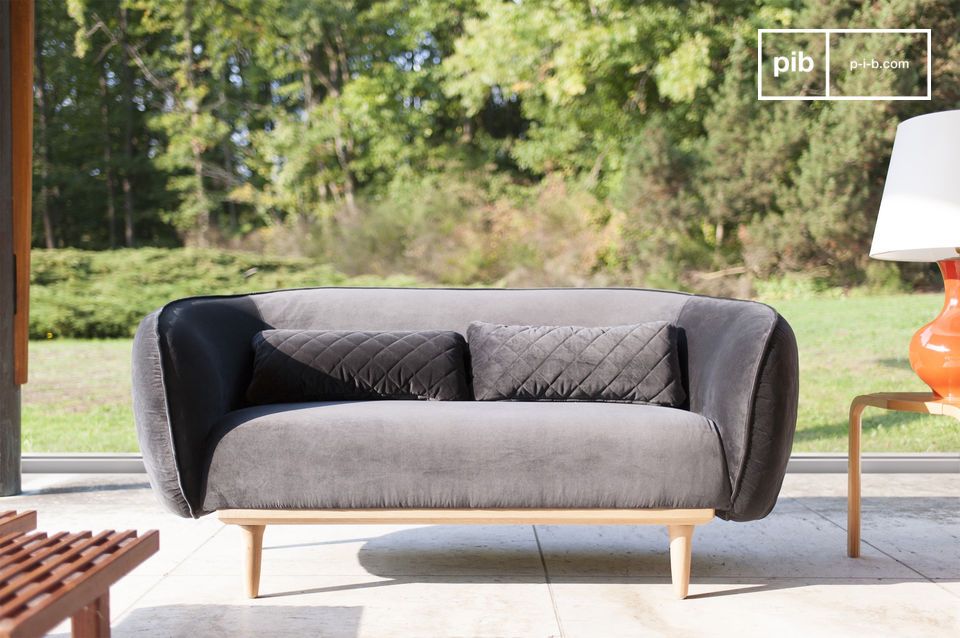 Este sofá de aspecto escandinavo te envolverá como un capullo.